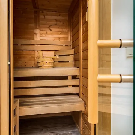 Lagovida Duenenhaus Comfort Familia H Am Stoermthaler * Grosspoesna