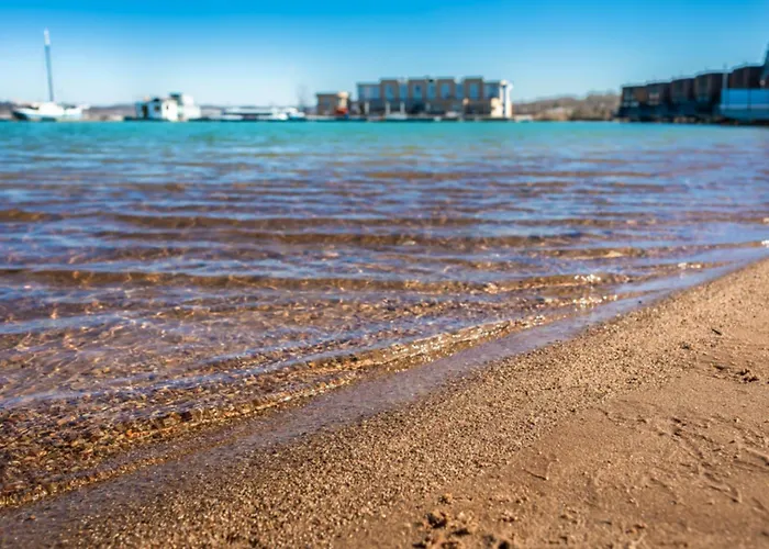 Lagovida Duenenhaus Comfort Familia H Am Stoermthaler *